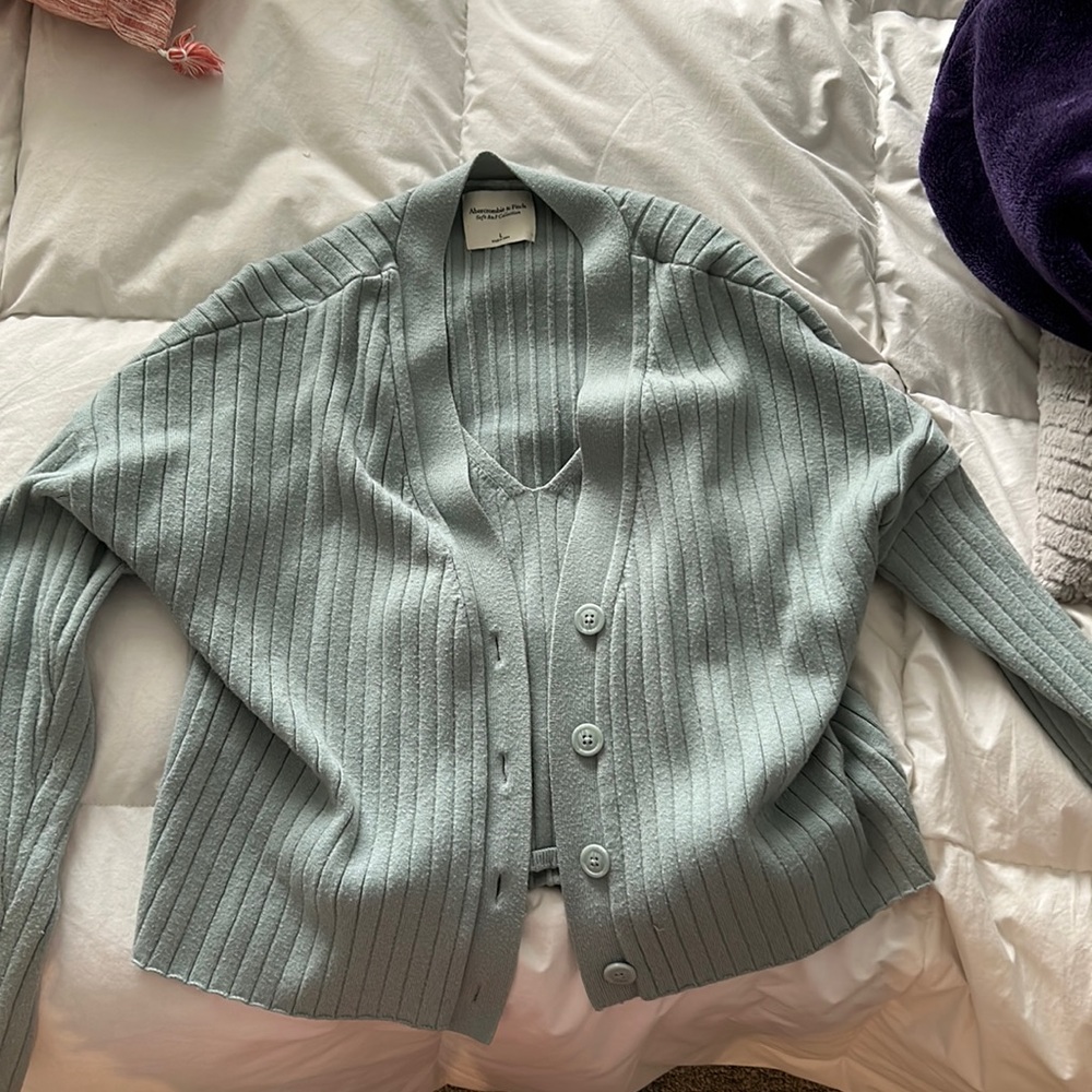 2 piece cardigan set from Abercrombie